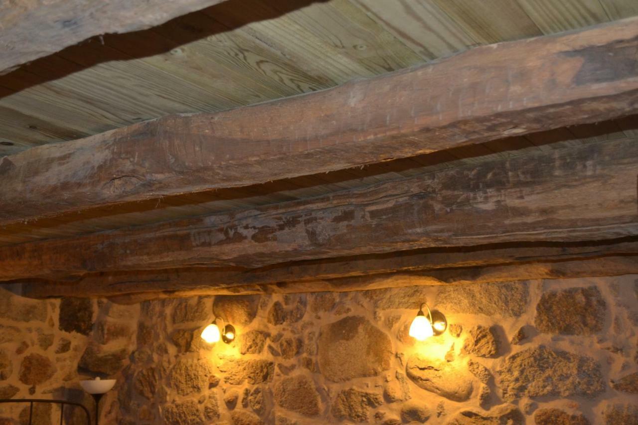 Penedino Mountain Cottage アルコス・デ・ヴァルデヴェス エクステリア 写真