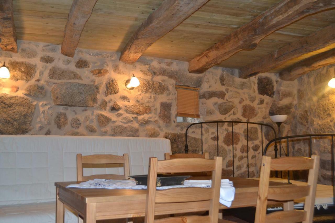 Penedino Mountain Cottage アルコス・デ・ヴァルデヴェス エクステリア 写真