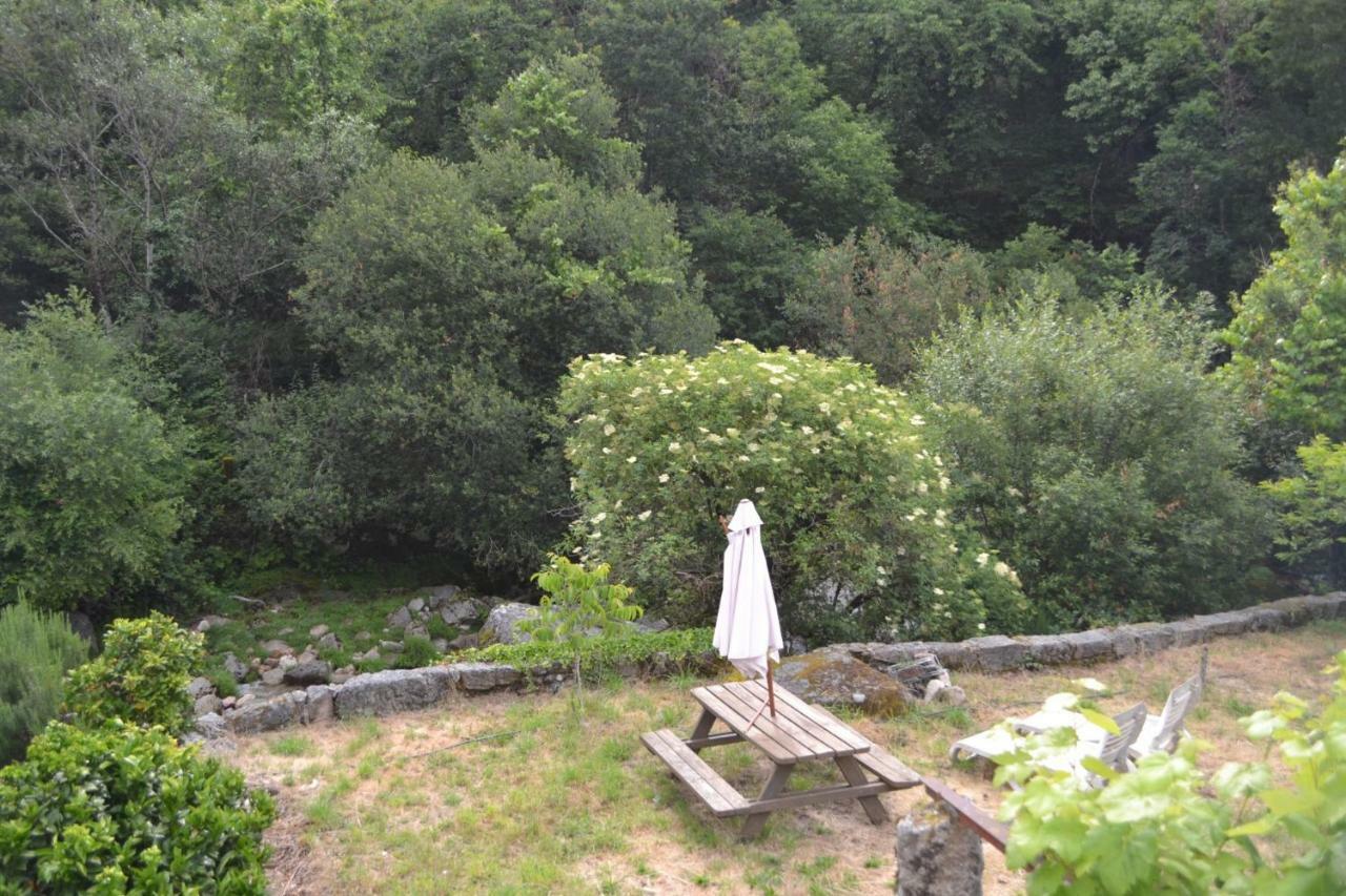 Penedino Mountain Cottage アルコス・デ・ヴァルデヴェス エクステリア 写真